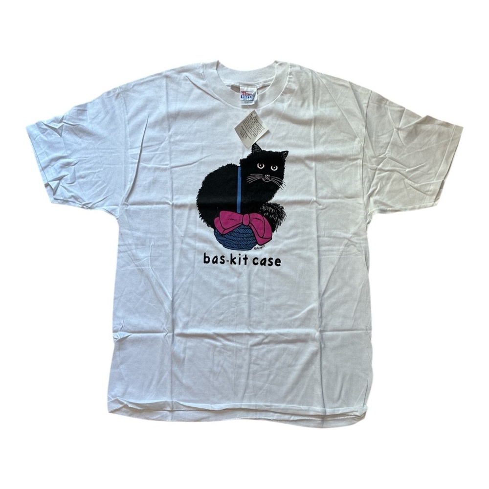 NWT Deadstock Single Stitch “bas-kit case” White Cat Tee Sz. XL